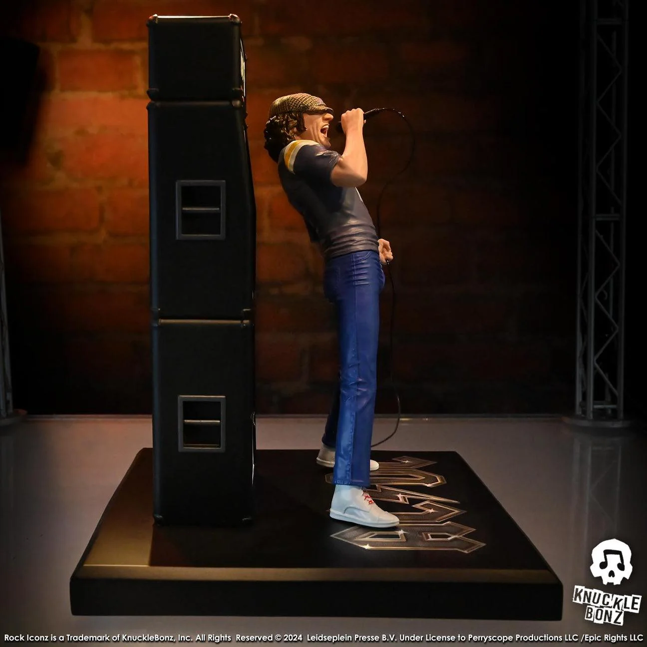 AC/DC - Brian Johnson "Limited Edition" Rock Iconz Statue - Image 32
