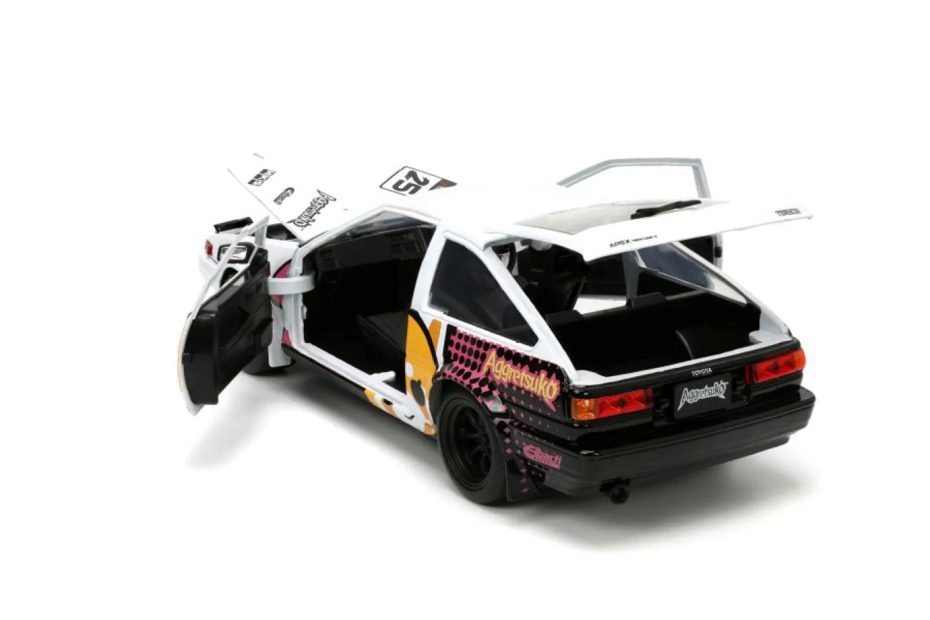 Aggretsuko - Toyota AE86 with Aggretsuko 1:24 Scale Diecast Set - Image 11