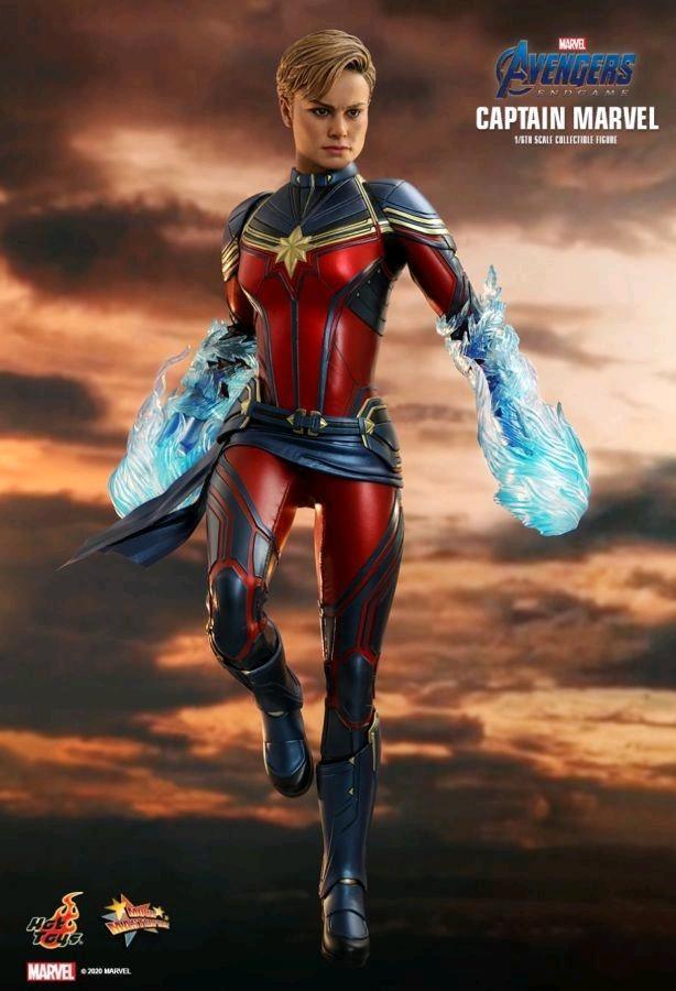 Avengers 4: Endgame - Captain Marvel 1:6 Scale 12" Action Figure - Image 2