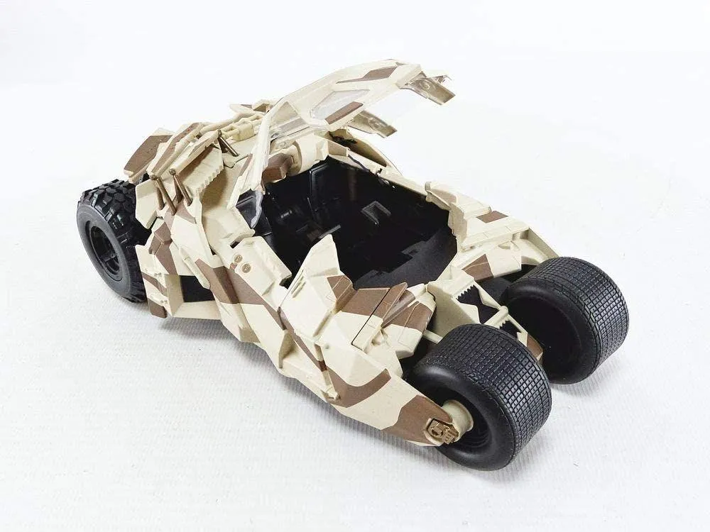 Batman - '08 TDK Batmobile Camo with Figure 1:24 Scale Hollywood Ride - Image 7