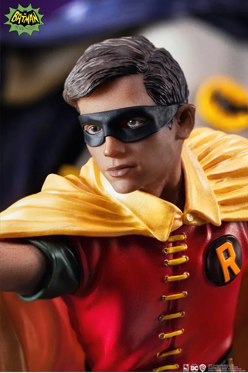Batman (1966) - Batman & Robin 1:8 PVC Diorama - Image 10