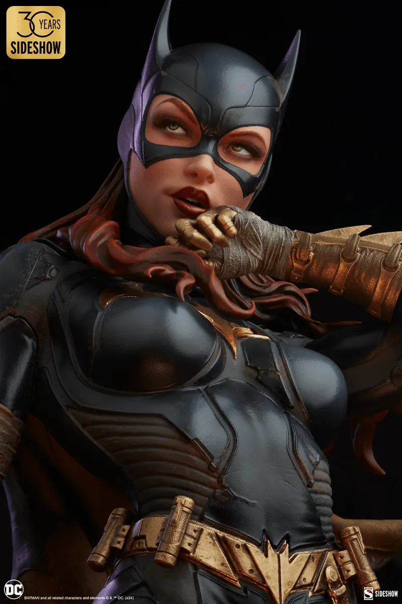 Batman - Batgirl Premium Format Statue - Image 3