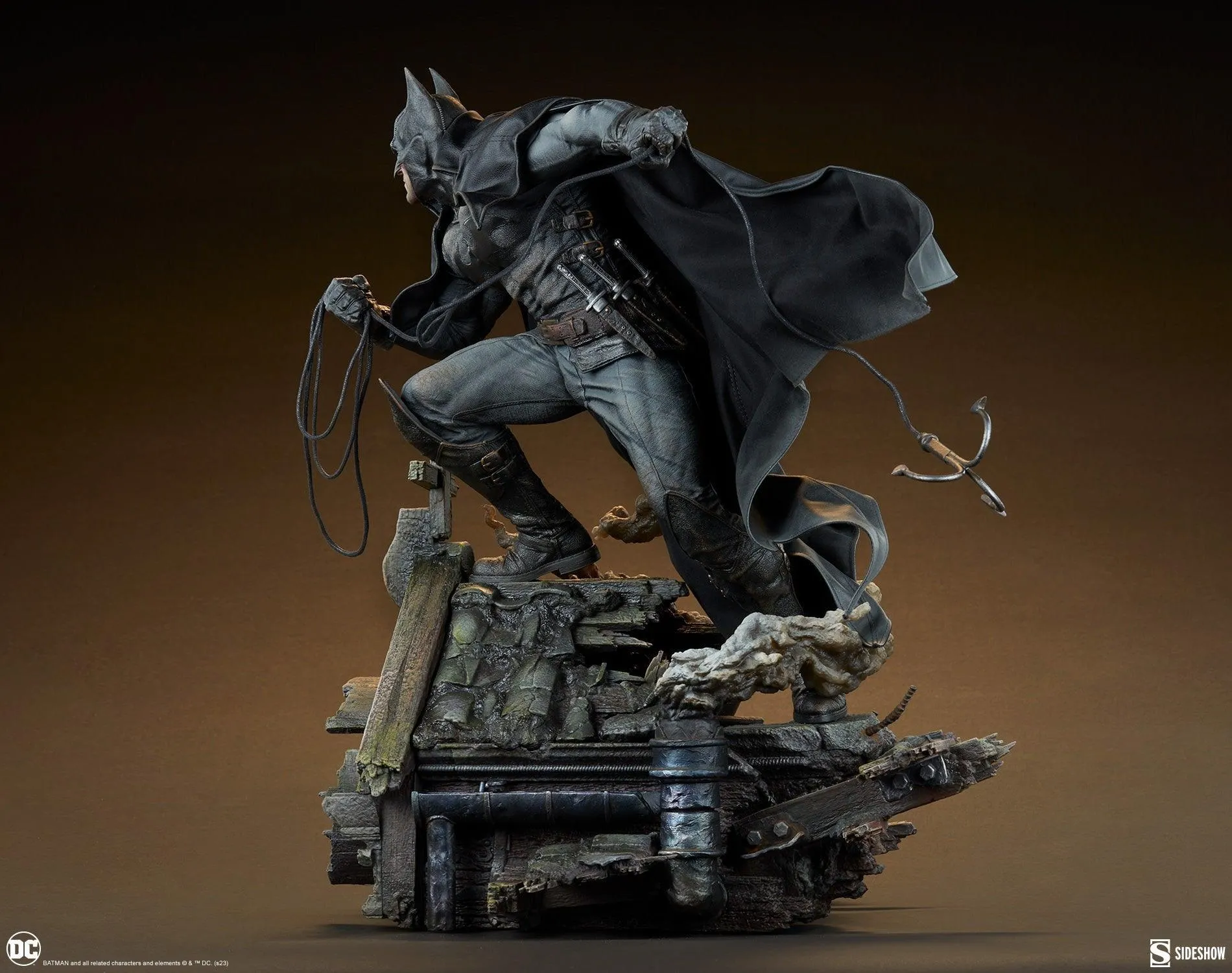 Batman - Gotham by Gaslight Premium Format Statue - Image 10