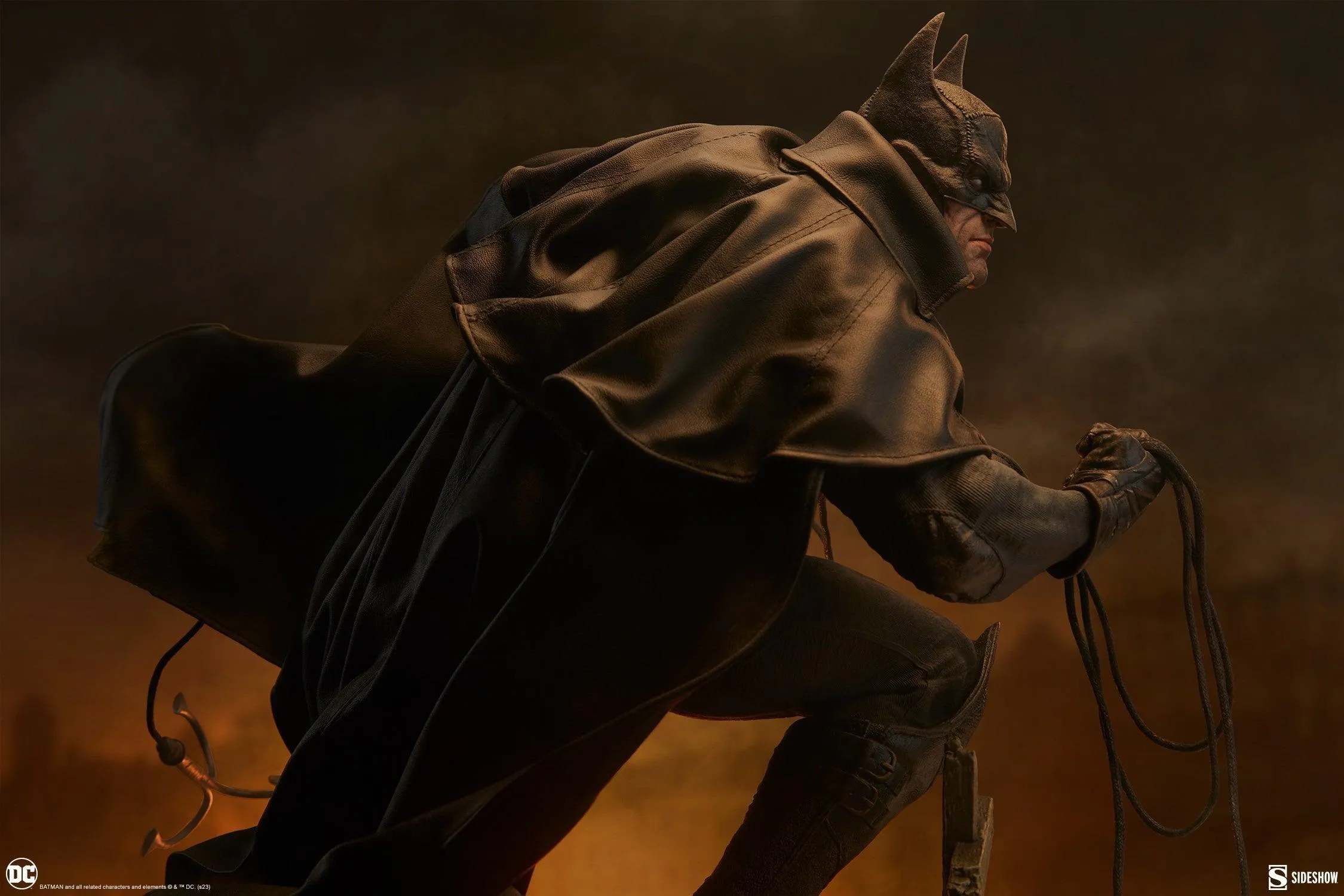Batman - Gotham by Gaslight Premium Format Statue - Image 8
