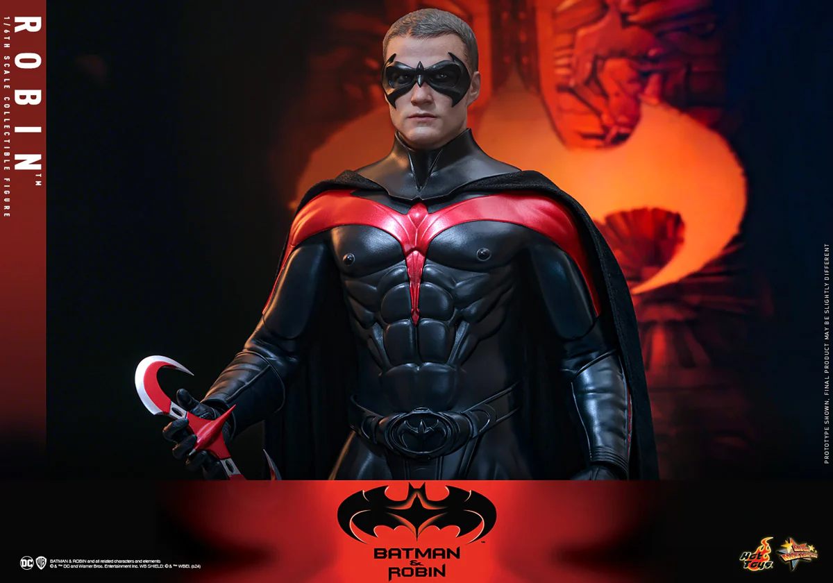 Batman & Robin - Robin 1:6 Scale Collectable Action Figure - Image 15