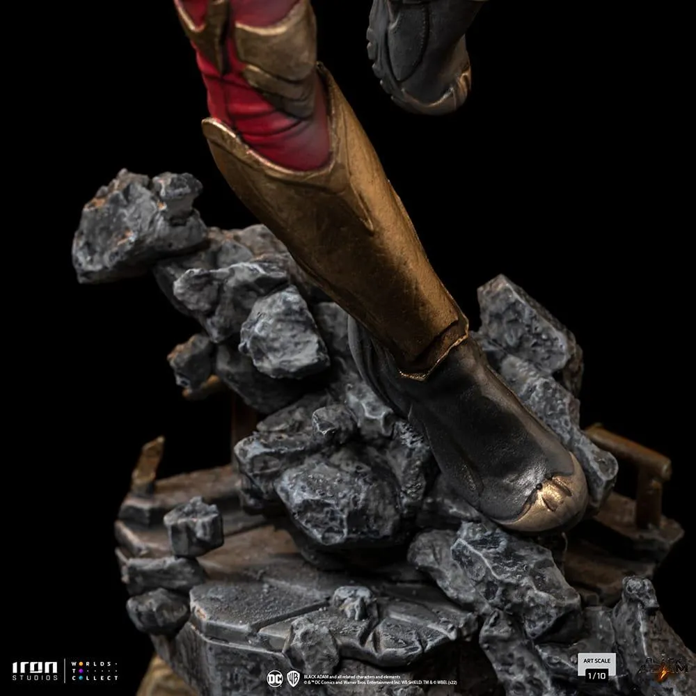 Black Adam - Hawkman 1:10 Scale Statue - Image 14