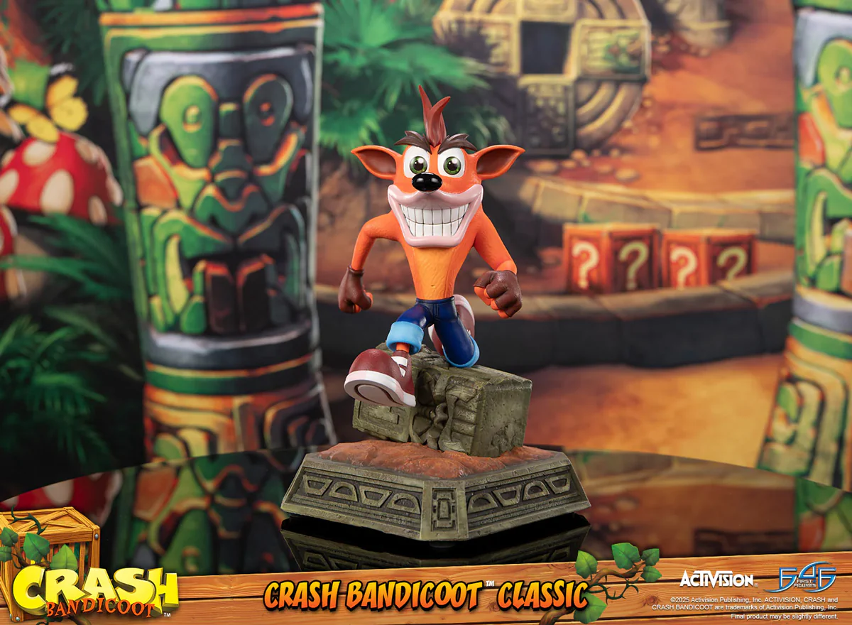 Crash Bandicoot - Crash Running Statue - Image 11