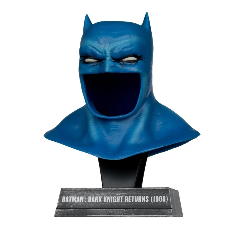 DC Comics - Batman (Dark Knight Returns) Cowl 1:3 Scale Prop Replica - Image 3