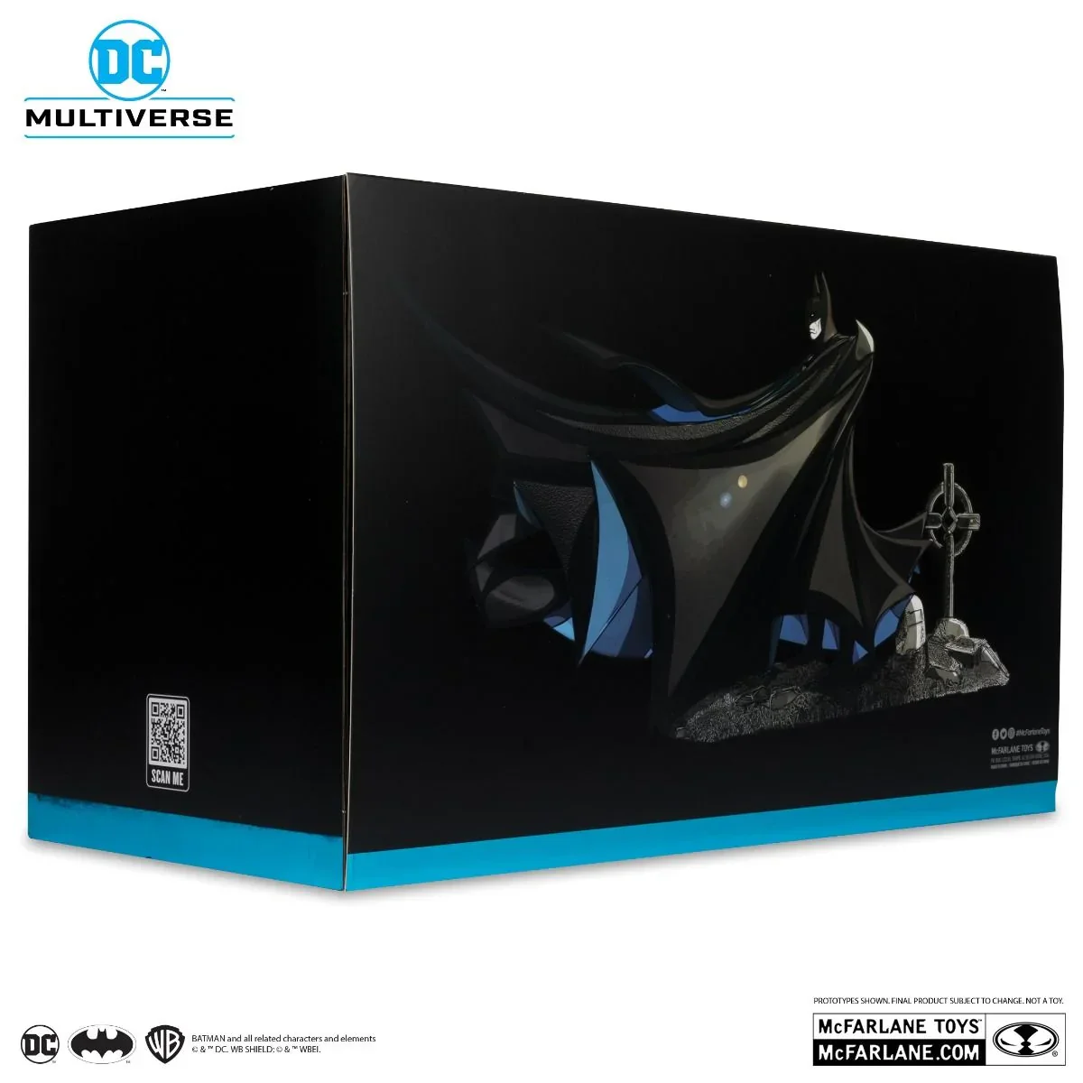 DC Multiverse - Batman: Year Two (Black & White Accent) Gold Label Figure - Image 10