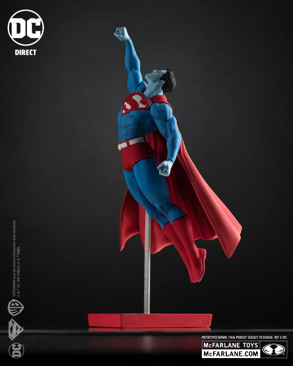 DC Comics - Superman Red & Blue by Gary Frank Resin Statue - Image 3