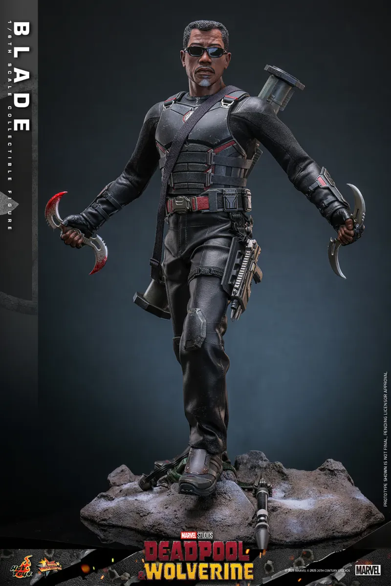 Deadpool & Wolverine - Blade 1:6 Scale Collectable Action Figure - Image 2