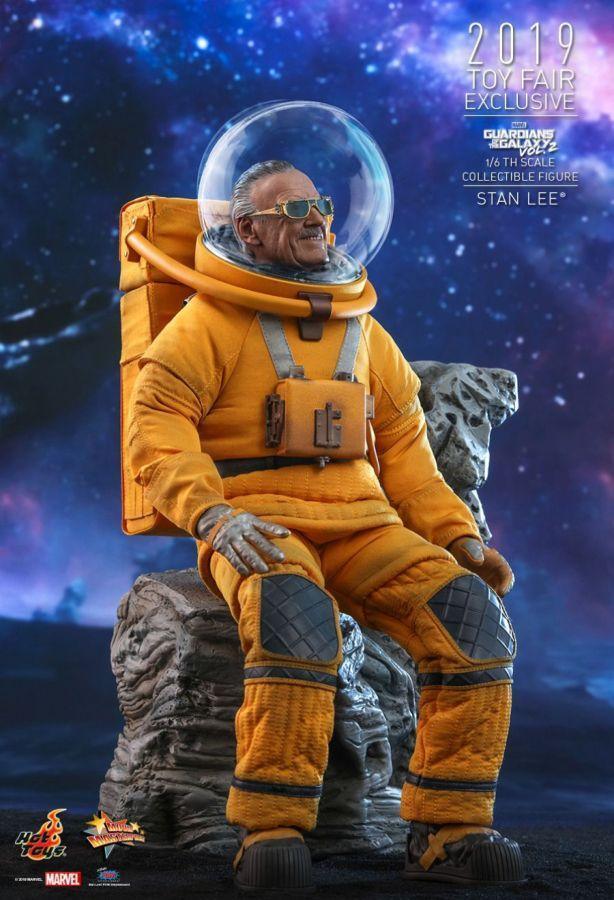 Guardians of the Galaxy: Vol. 2 - Stan Lee 1:6 Scale 12" Action Figure Exclusive - Image 6