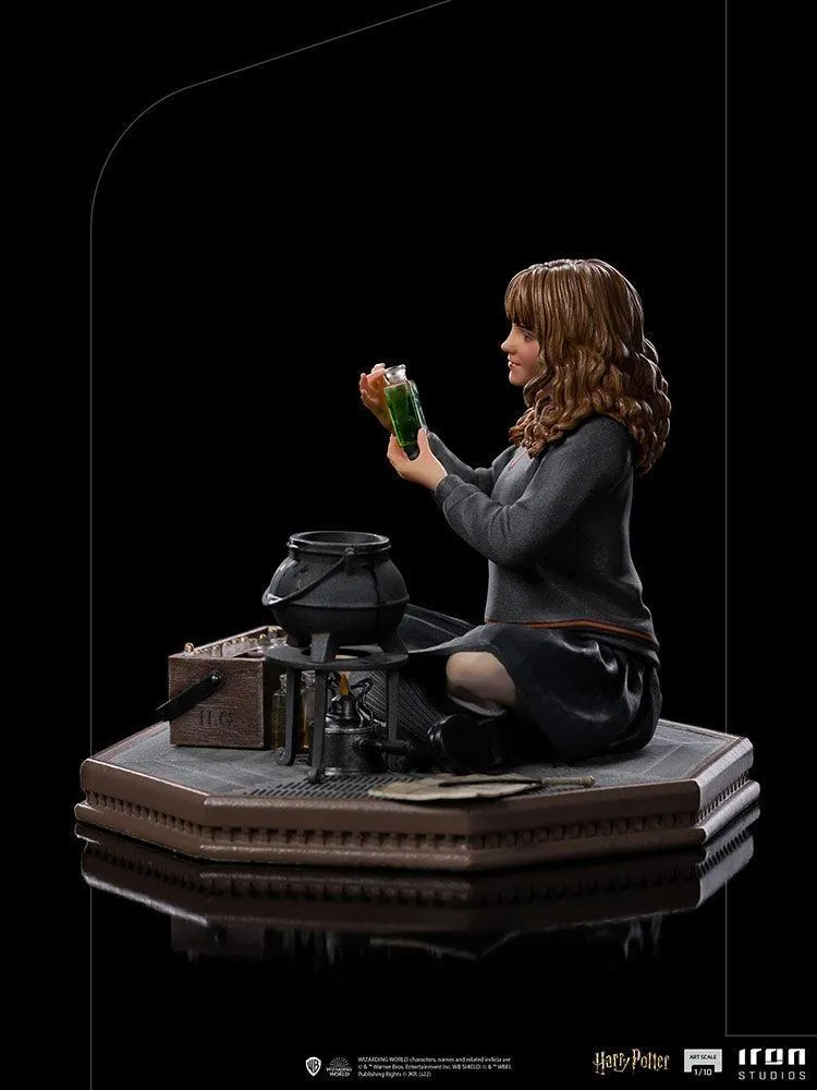 Harry Potter - Hermione Polyjuice 1:10 Scale Statue - Image 6