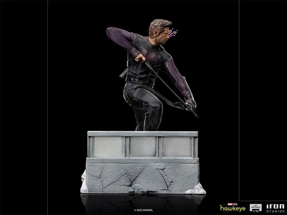 Hawkeye (TV) - Clint Barton 1:10 Scale Statue - Image 6