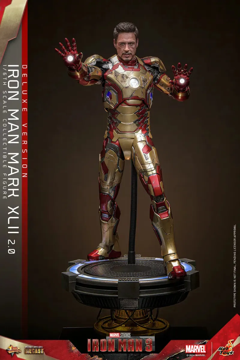 Iron Man 3 - Iron Man Mk 42 (2.0) Deluxe 1:6 Scale Collectable Action Figure - Image 3