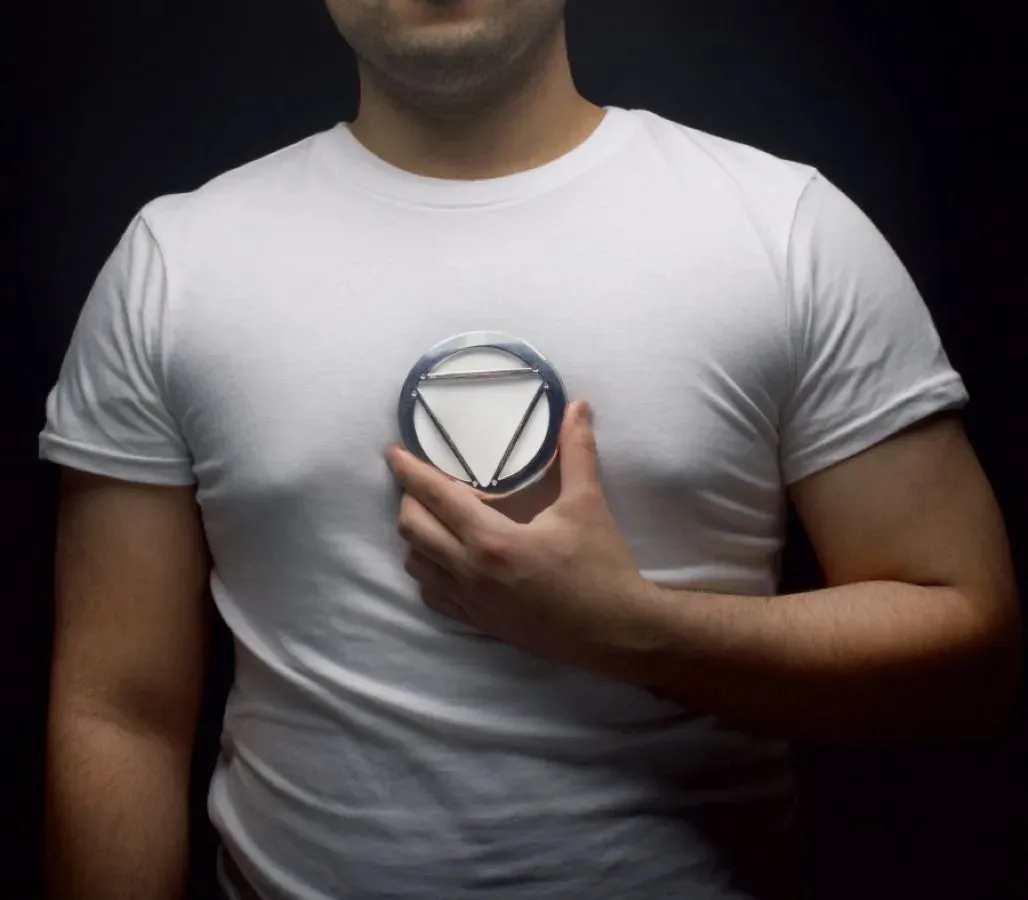Iron Man - RT4 Arc Reactor Replica - Image 10