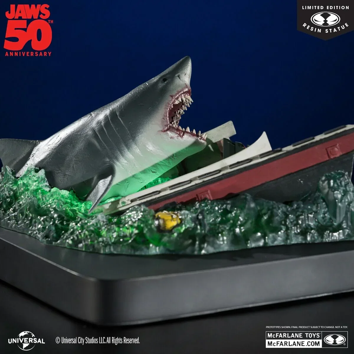 Jaws - Jaws Attacking Boat 50th Anniversary 1:48 Scale Resin Statue - Image 4