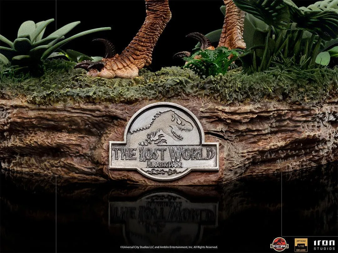 Jurassic Park 2: Lost World - Velociraptor Deluxe 1:10 Scale Statue - Image 11