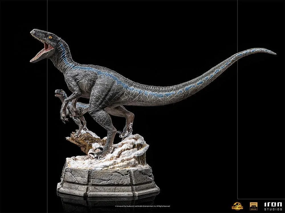 Jurassic World 3: Dominion - Blue & Beta 1:10 Scale Statue - Image 9