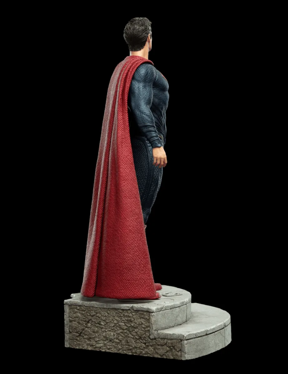 Justice League (2017) - Superman 1:6 Scale Statue - Image 3
