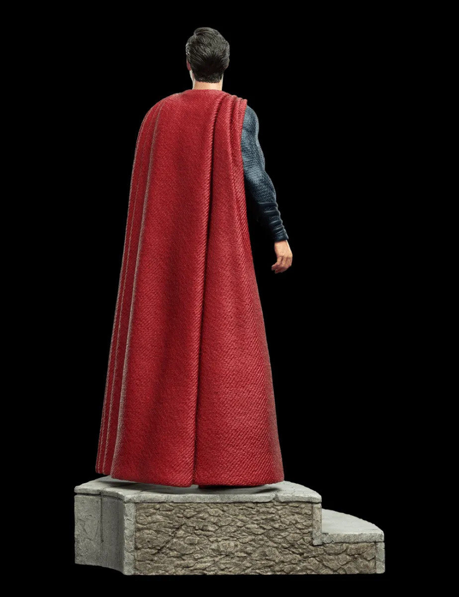Justice League (2017) - Superman 1:6 Scale Statue - Image 4