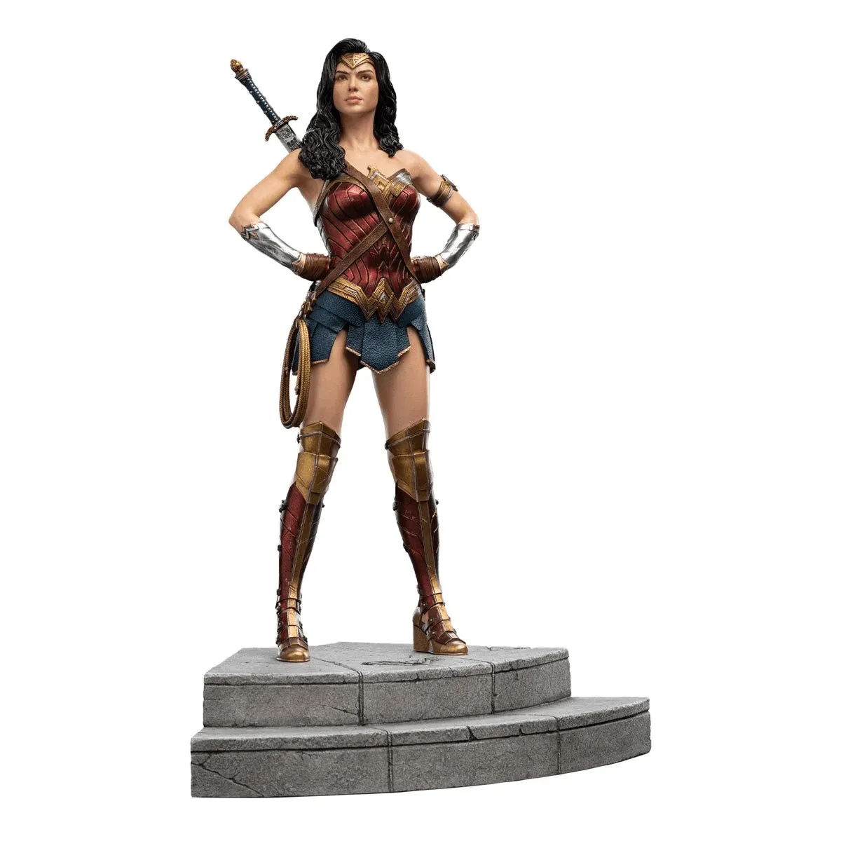 Justice League (2017) - Wonder Woman Statue - Image 3