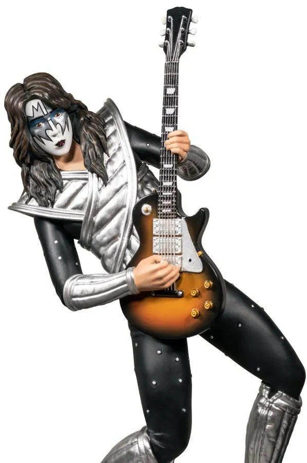 KISS - Spaceman Ace Frehely 1:6 Statue - Image 6