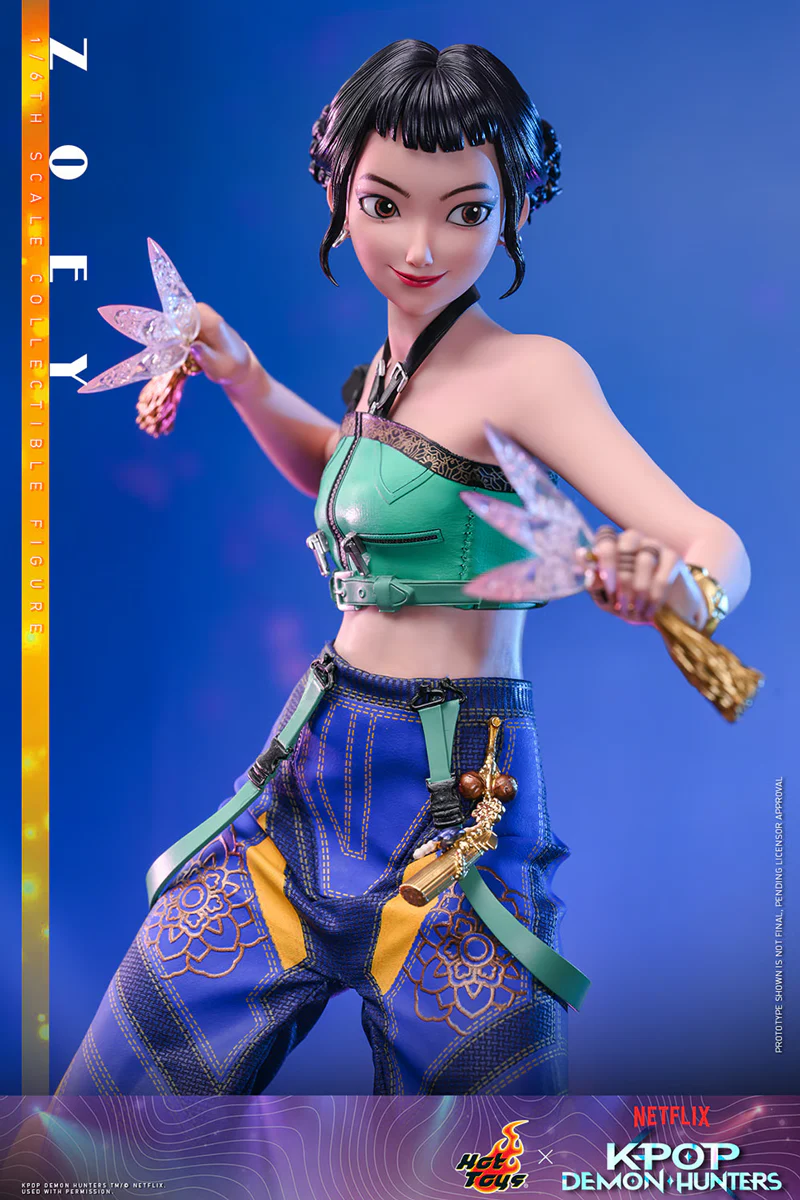 K-Pop Demon Hunters - Zoey 1:6 Scale Collectible Action Figure - Image 6