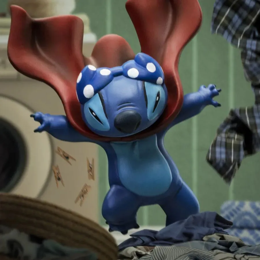 Lilo & Stitch - Stitch (Laundry) 1:10 Scale Statue - Image 2