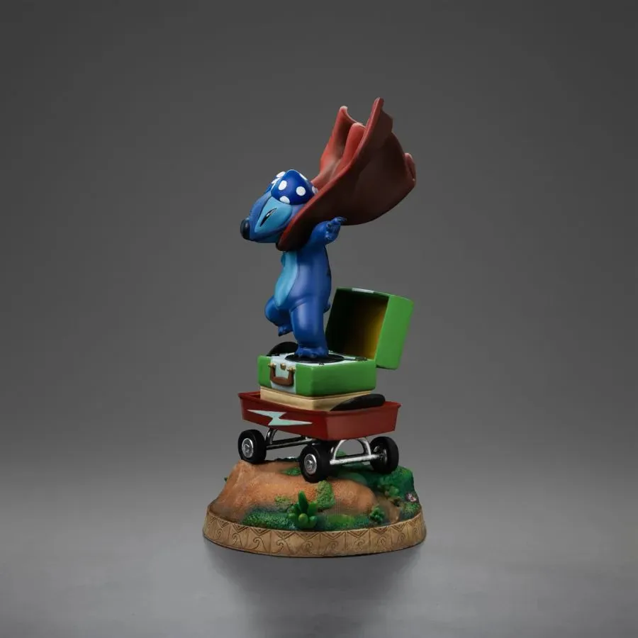 Lilo & Stitch - Stitch (Laundry) 1:10 Scale Statue - Image 4
