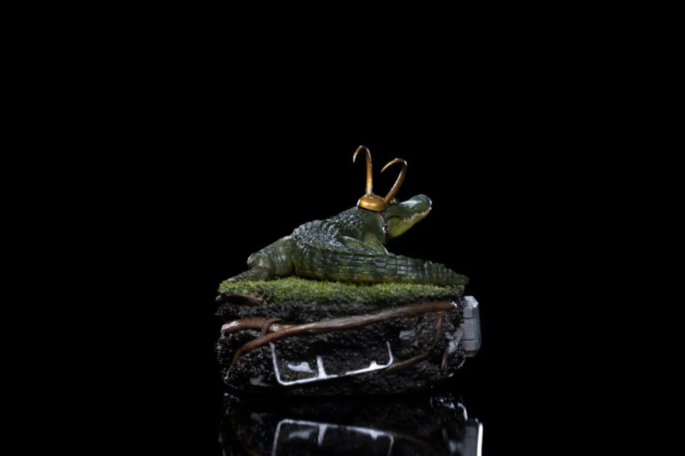 Loki (TV) - Alligator Loki 1:10 Scale Statue - Image 4