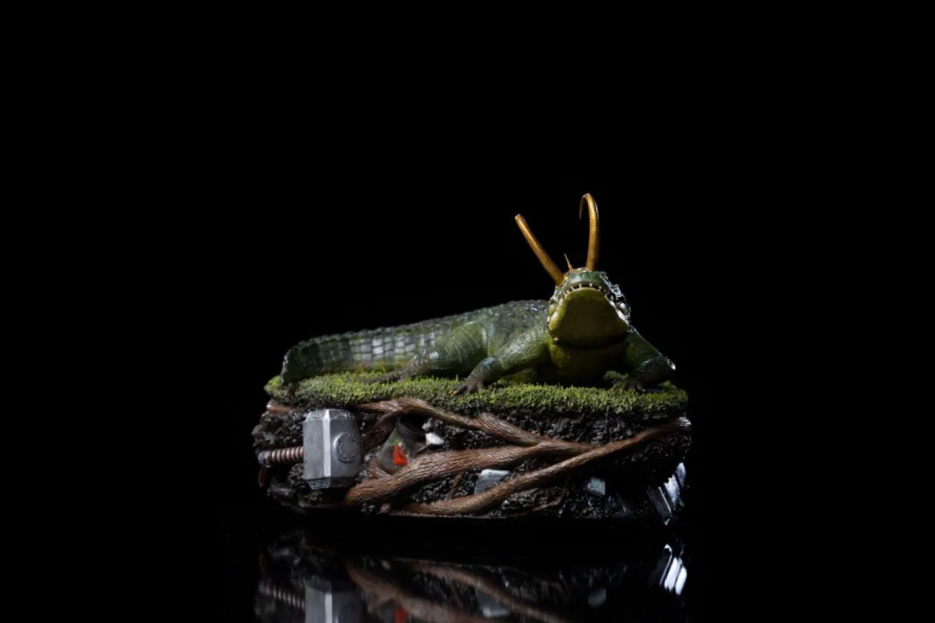 Loki (TV) - Alligator Loki 1:10 Scale Statue - Image 7