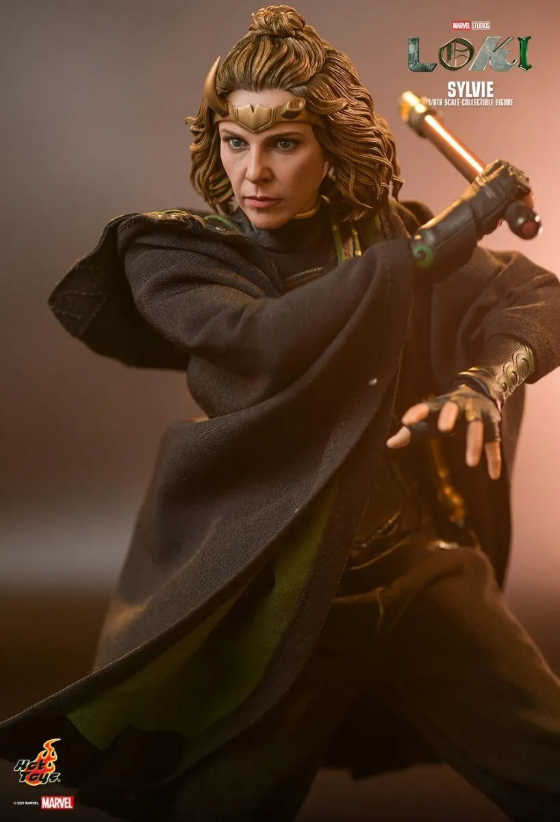 Loki (TV) - Sylvie 1:6 Scale Collectable Action Figure - Image 3