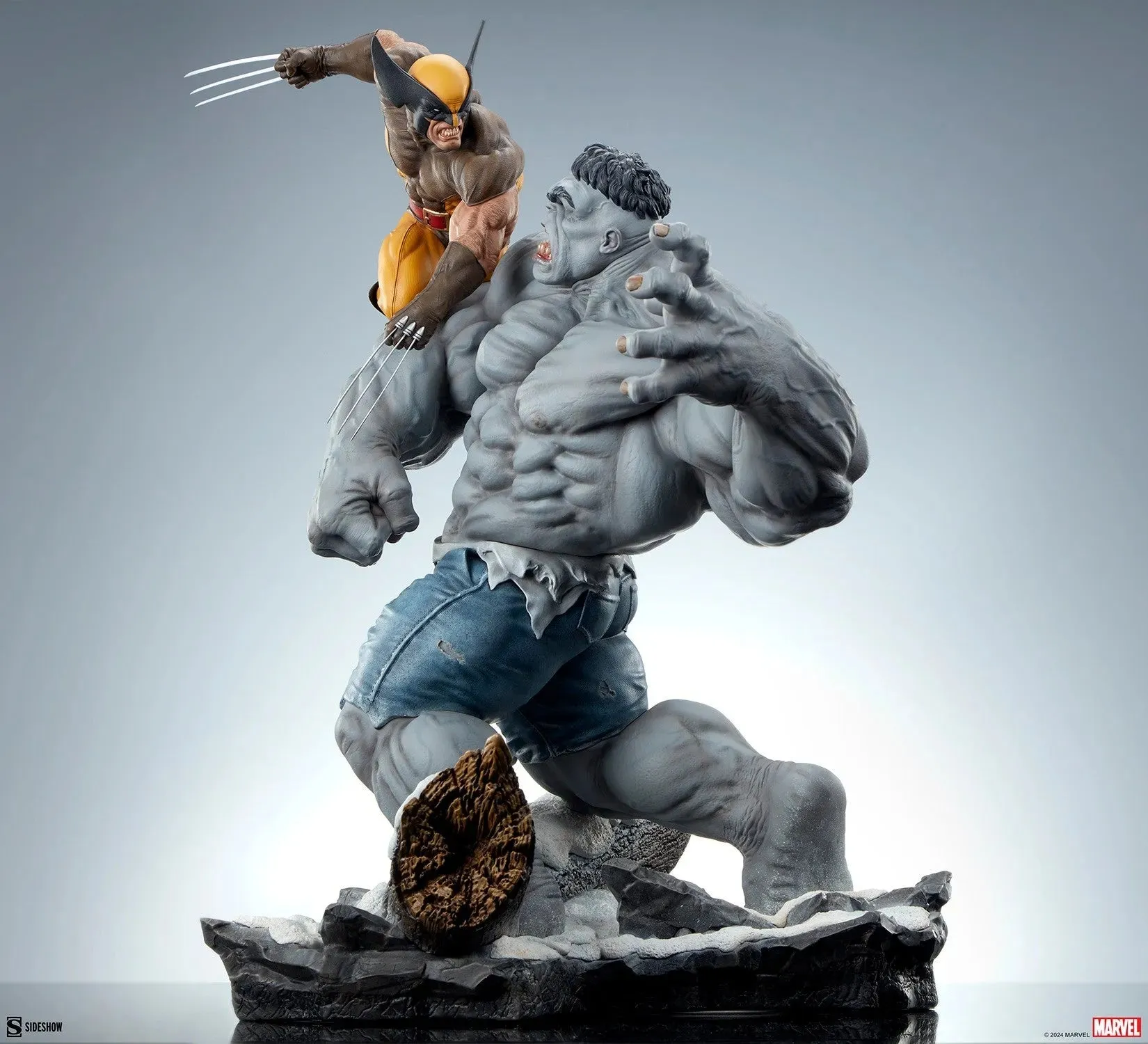 Marvel Comics - Grey Hulk vs Wolverine Maquette - Image 7