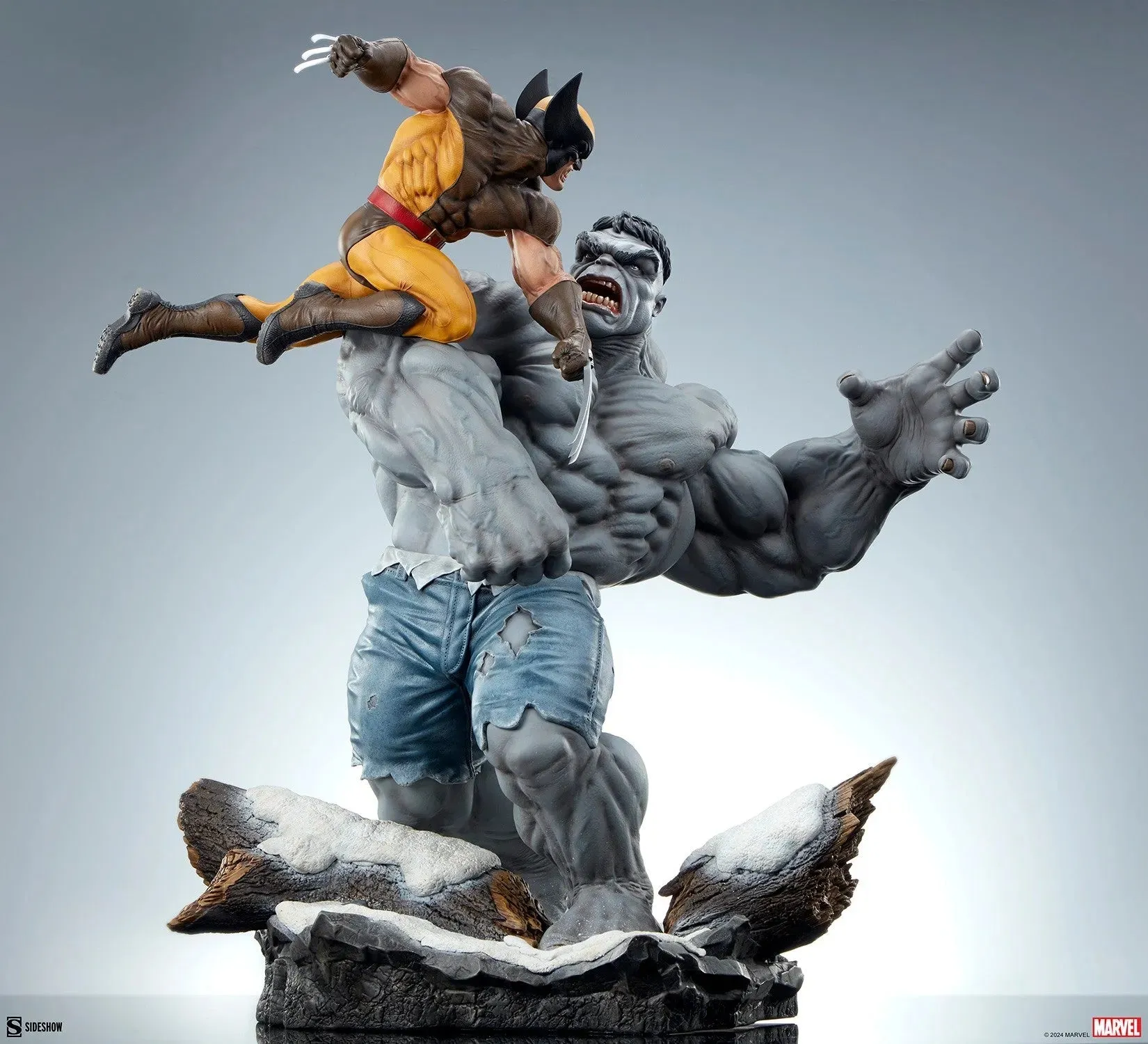 Marvel Comics - Grey Hulk vs Wolverine Maquette - Image 8