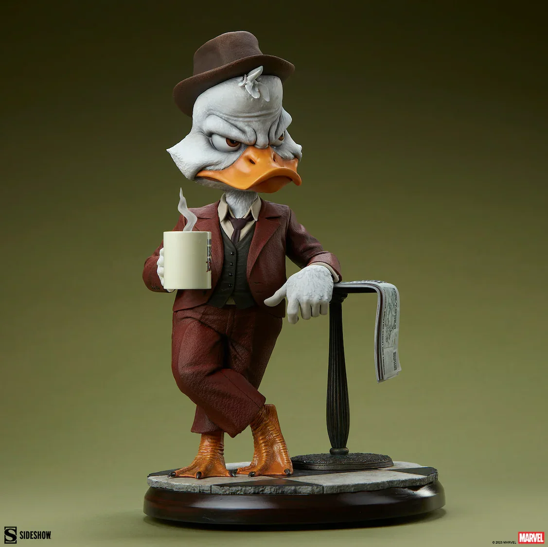 Marvel Comics - Howard the Duck Premium Format Statue - Image 10