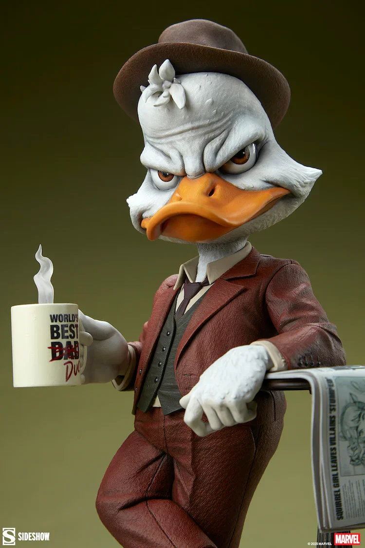Marvel Comics - Howard the Duck Premium Format Statue - Image 14