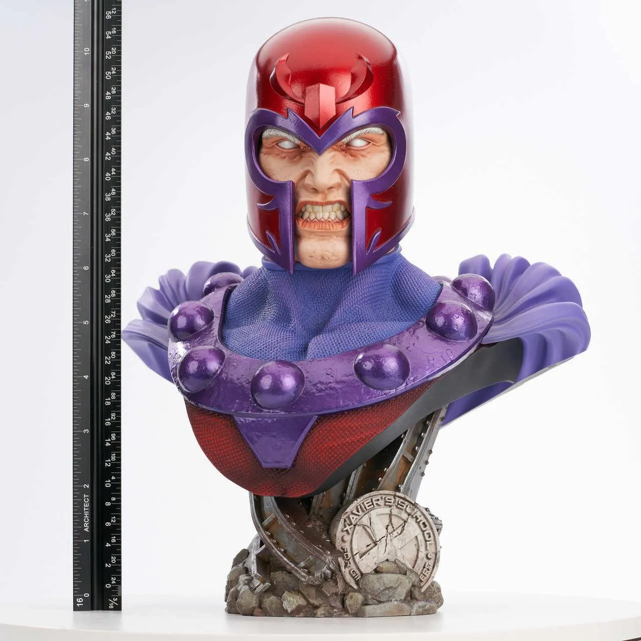 Marvel Comics - Magneto Legends in 3D 1:2 Scale Bust - Image 10