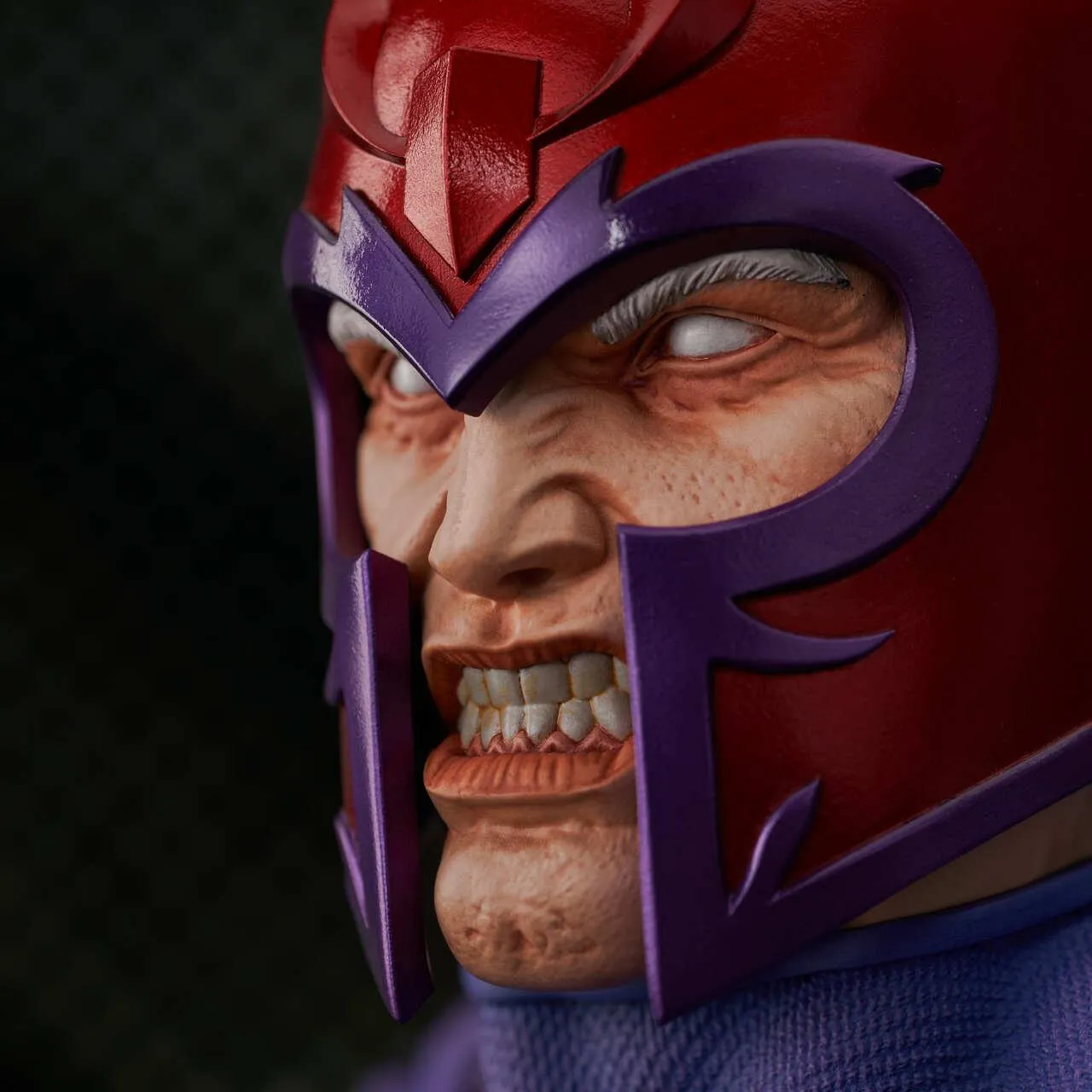 Marvel Comics - Magneto Legends in 3D 1:2 Scale Bust - Image 7