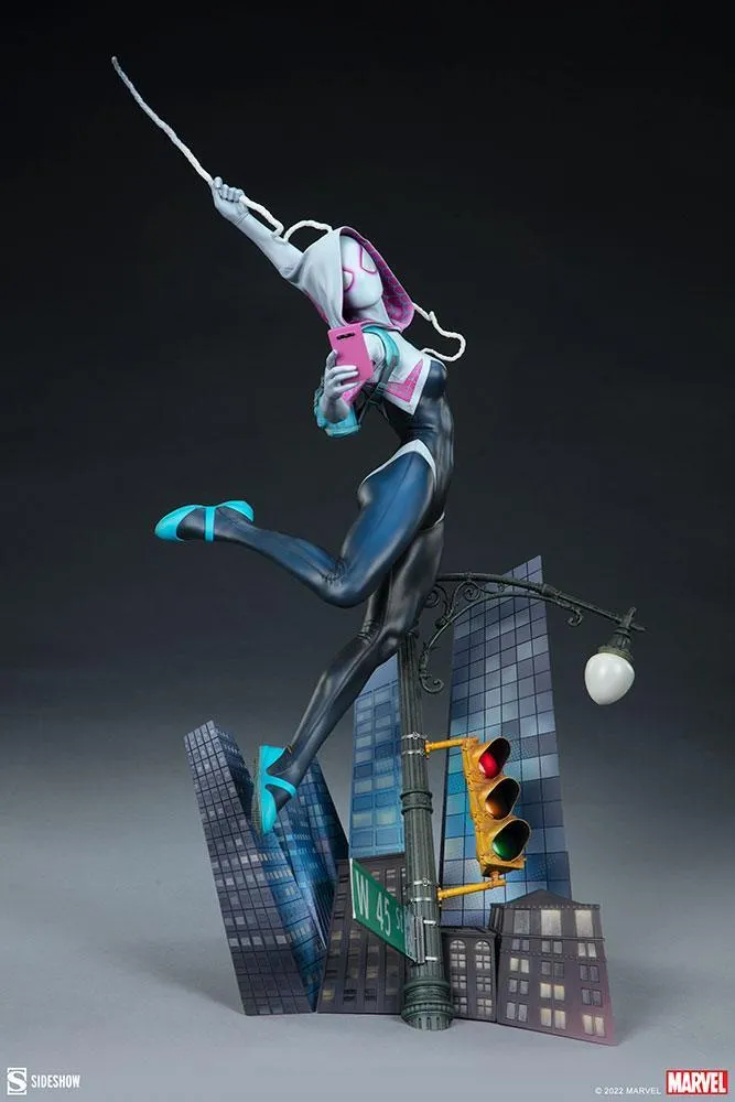 Marvel Comics - Spider-Gwen Premium Format Statue - Image 4