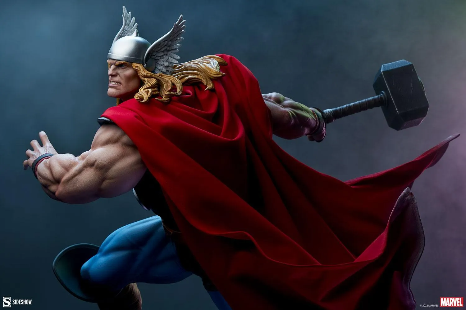 Marvel Comics - Thor Premium Format Statue - Image 3