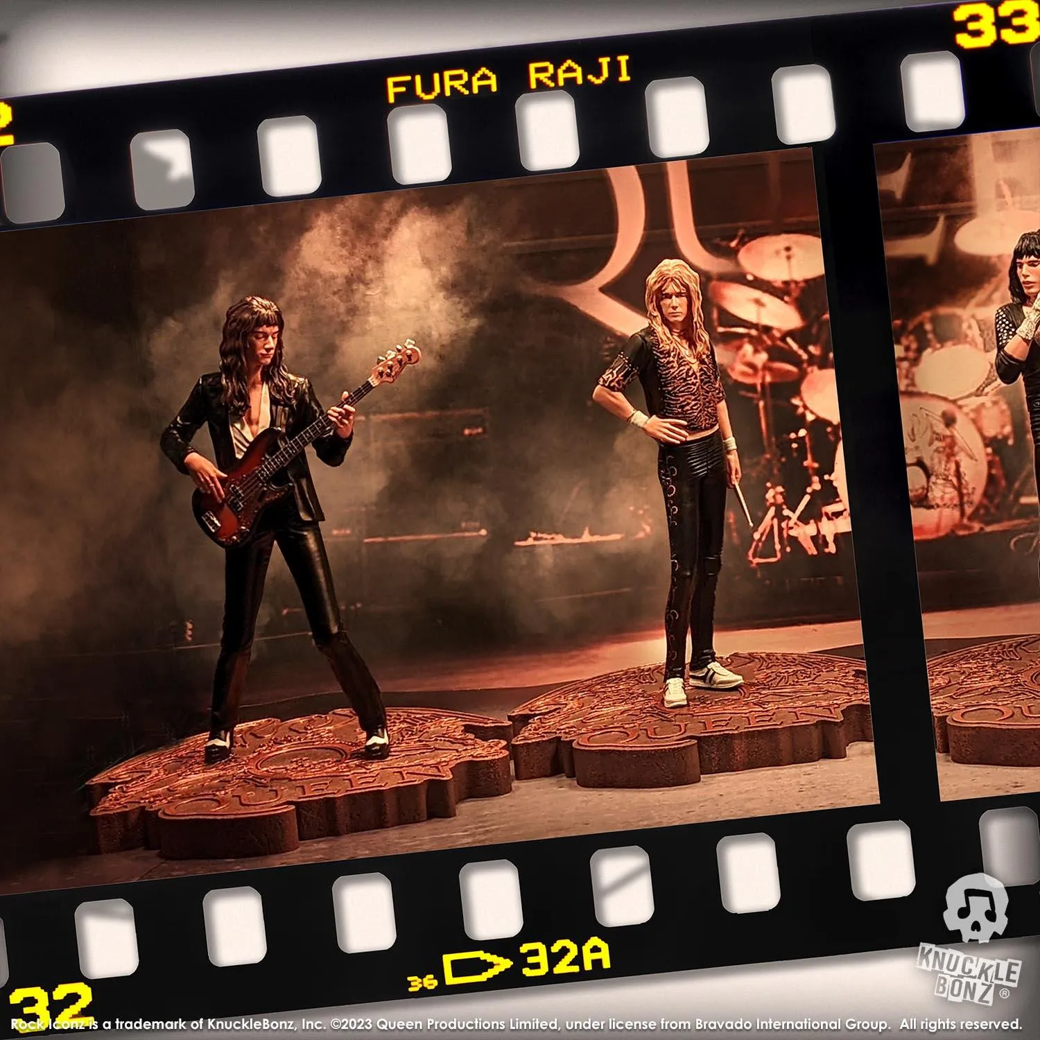 Queen 2 - Rock Iconz Statues [Set of 4] - Image 27