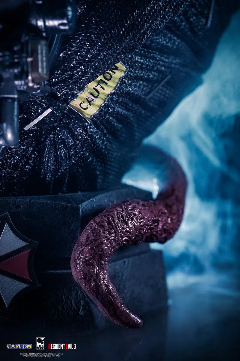 Resident Evil 3 - Nemesis 1:1 Scale Bust - Image 21
