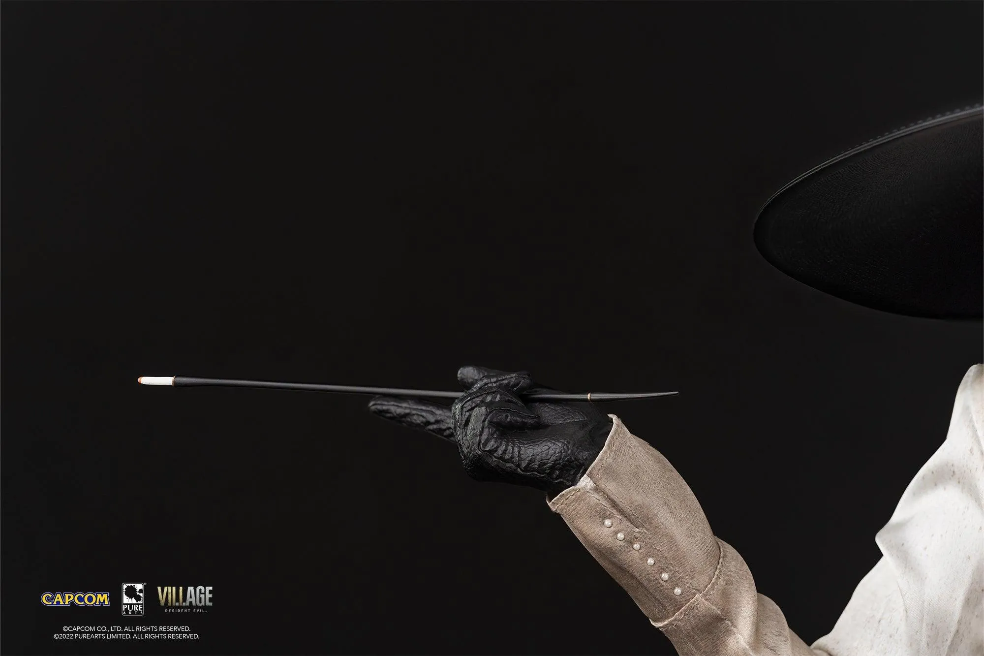 Resident Evil - Lady Dimitrescu 1:4 Scale Statue - Image 34