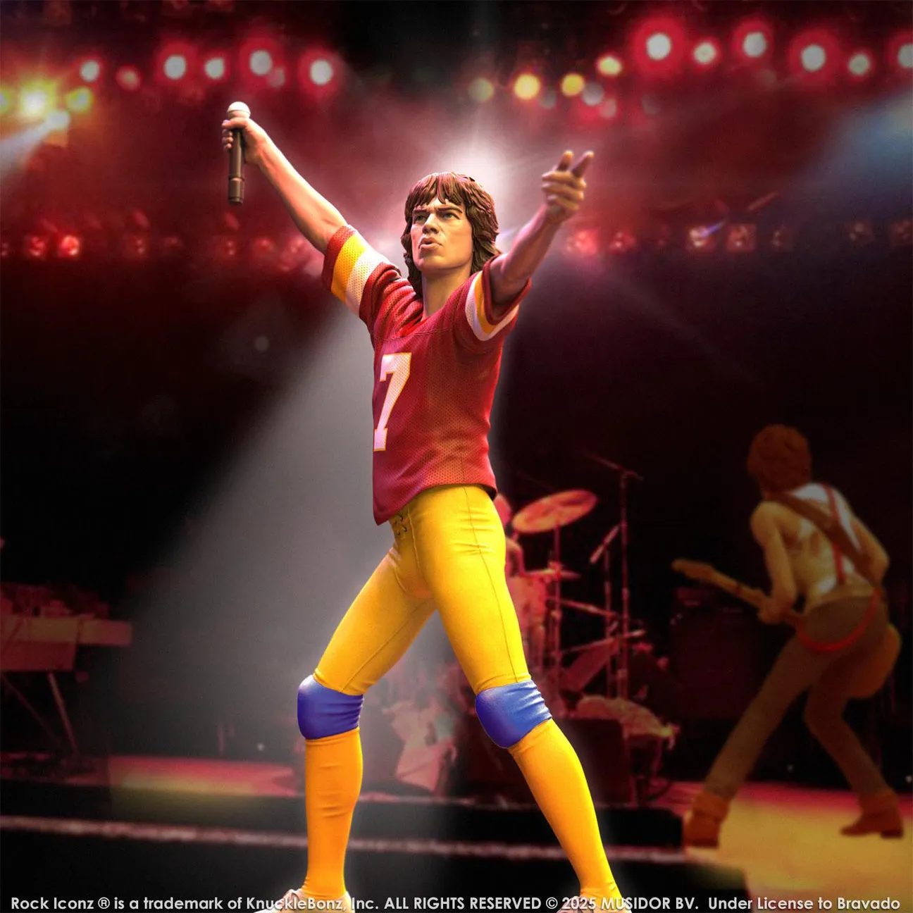 Rolling Stones - Mick Jagger Tour '81 (Burgundy Jersey) Statue - Image 9