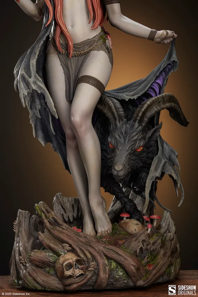 Sideshow Originals - Witch of the Woods Premium Format Statue - Image 11