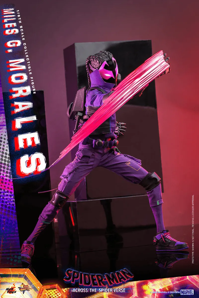 Spider-Man: Across the Spider-Verse - Miles G. Morales 1:6 Scale Collectable Figure - Image 9