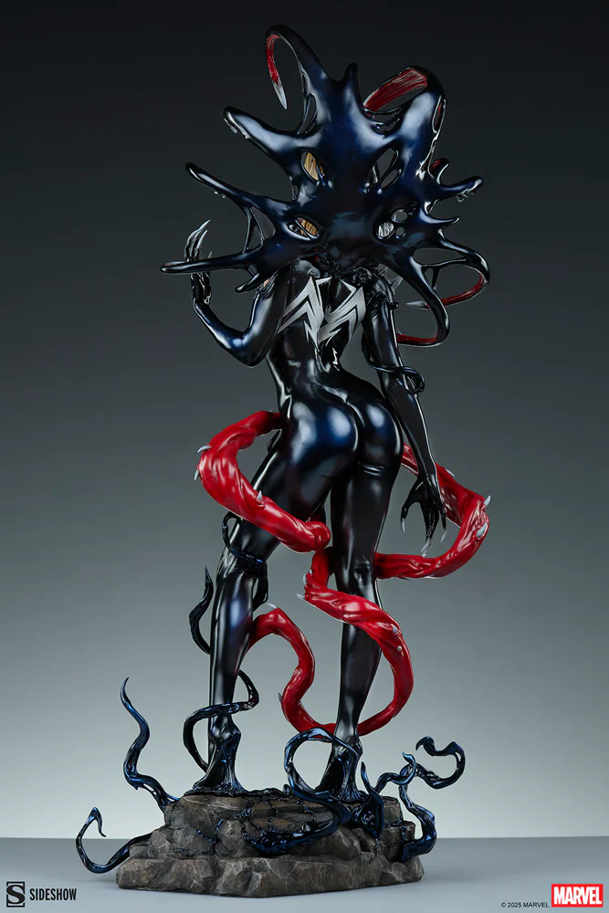 Spider-Man - Gwenom Premium Format Statue - Image 3