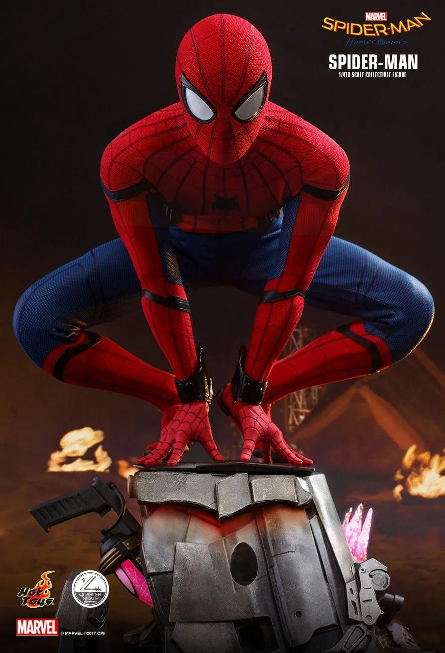Spider-Man: Homecoming - Spider-Man 1:4 Scale Action Figure - Image 2