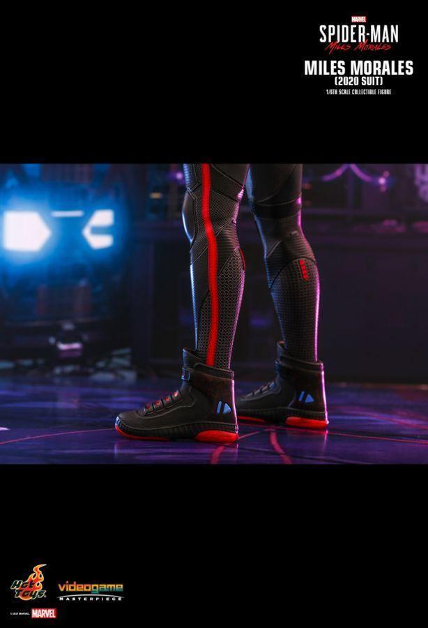 Marvel's Spider-Man: Miles Morales - 2020 Suit 1:6 Scale 12" Action Figure - Image 15
